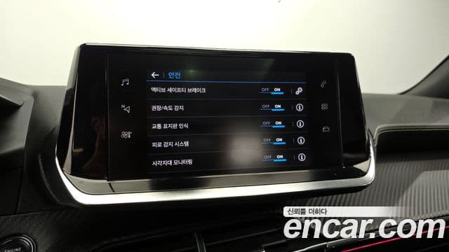 Peugeot 2008 2세대 1.5 BlueHDi GT Line, 2021 16