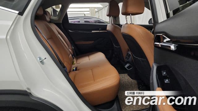 Kia The / новый New Seltos Signature, 2024 12