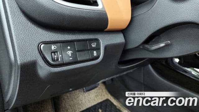 Kia The / новый New Seltos Signature, 2024 16