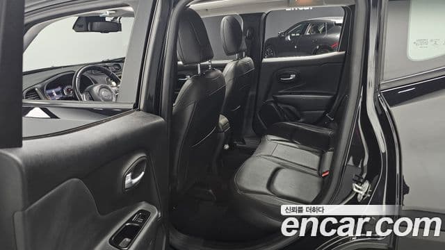 Jeep Renegade 2.4 Limited, 2021 12