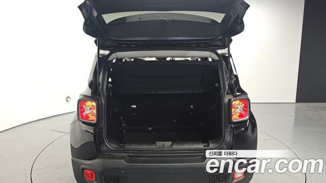 Jeep Renegade 2.4 Limited, 2021 20