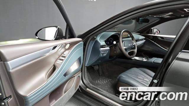 Genesis G80 (RG3) бензин 2.5 турбо AWD, 2022 11