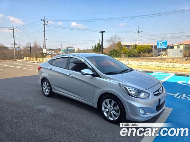 Hyundai Accent(новый кузов / новое поколение) 1.6 GDI top, 2013 1