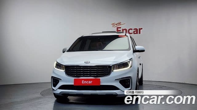 Kia The / новый New Carnival Noblesse, 2019 3