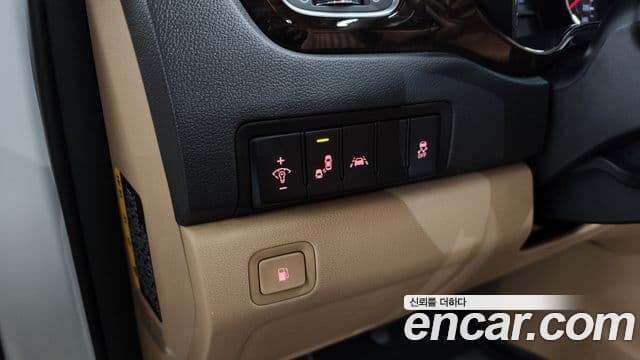 Kia The / новый New Carnival Noblesse, 2019 15