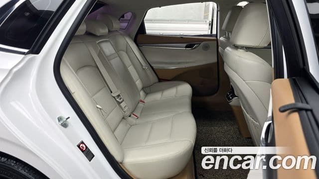 Hyundai The / новый New Grandeur IG Exclusive, 2021 12