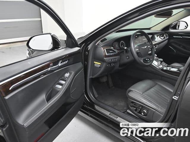Genesis G90 Premium Luxury, 2019 11