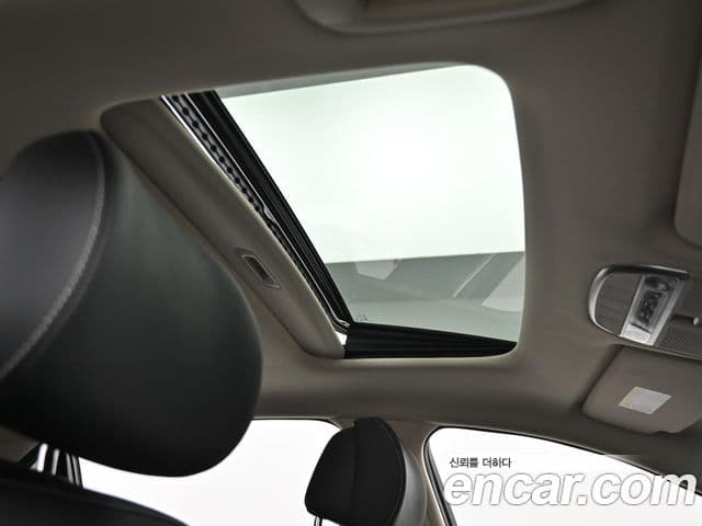 Genesis G90 Premium Luxury, 2019 18