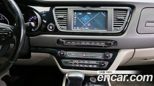Kia All New Carnival Noblesse, 2018 17
