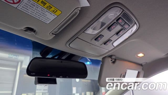 Kia All New Carnival Noblesse, 2018 18