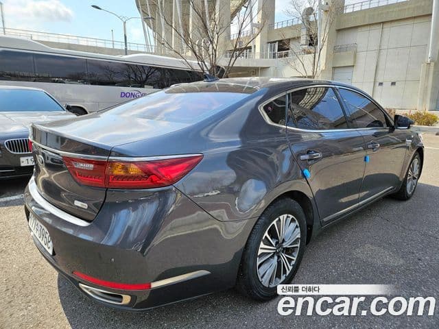 Kia All New K7 гибрид Noblesse, 2018 4