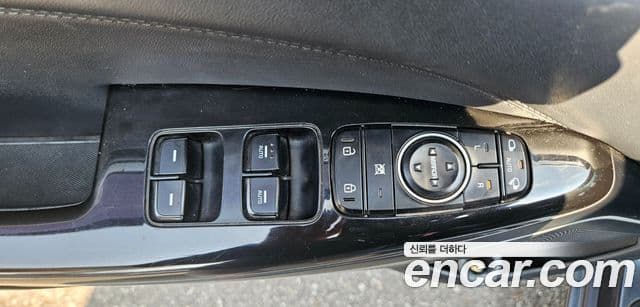 Kia All New K7 гибрид Noblesse, 2018 11