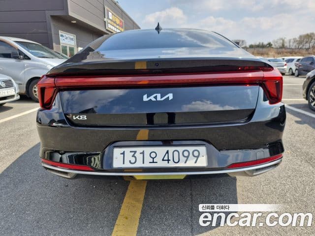 Kia K8 Signature, 2023 4