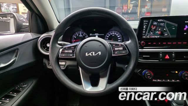 Kia The / новый New K3 2세대 Trendy, 2022 13