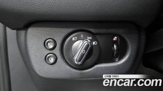 Mini Cooper S 클럽맨 1세대, 2016 17