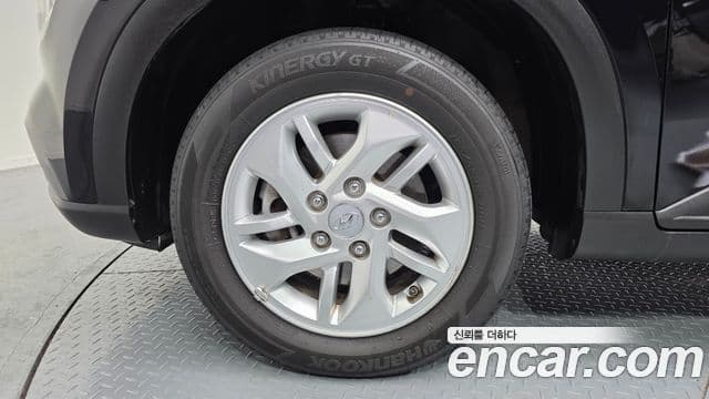 Hyundai Venue Modern, 2020 все фото