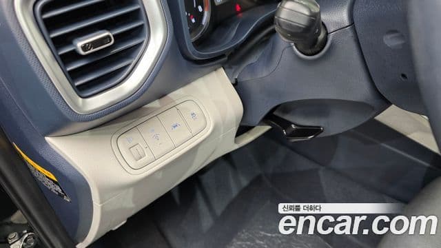 Hyundai Venue Modern, 2020 16