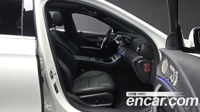 Mercedes-Benz E-класс W213 AMG Line, 2022 11