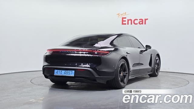 Porsche 타이칸 4S, 2025 2