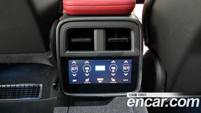 Porsche 타이칸 4S, 2025 19