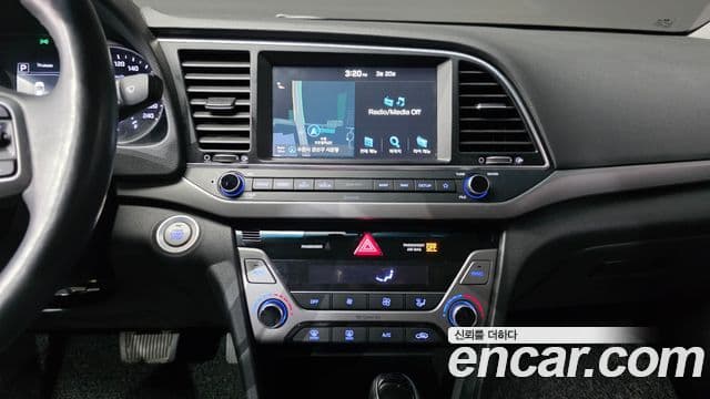 Hyundai Avante AD Special, 2018 15