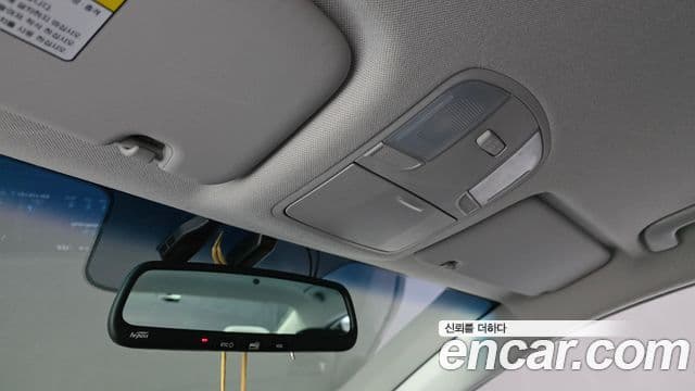 Hyundai Avante AD Special, 2018 17