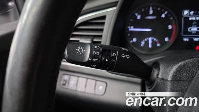 Hyundai Avante AD Special, 2018 20