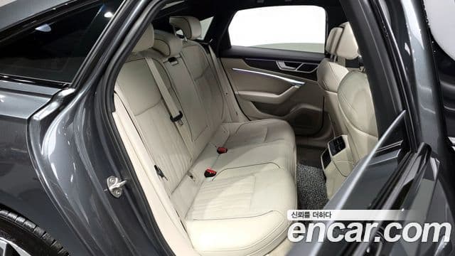 Audi A6 (C8) Premium, 2025 12