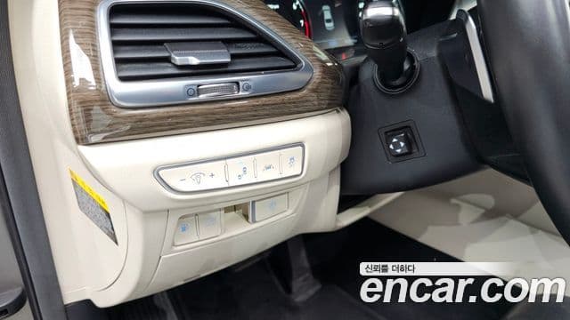 Genesis G90 Luxury, 2020 14