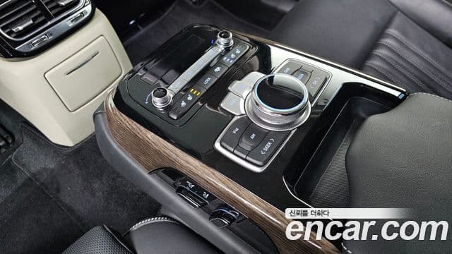 Genesis G90 Luxury, 2020 17