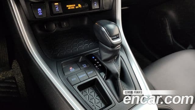 Toyota RAV4 5세대, 2021 9