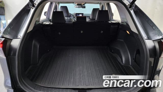 Toyota RAV4 5세대, 2021 21