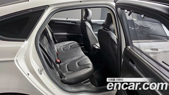 Ford 몬데오 4세대 2.0 Titanium, 2017 12