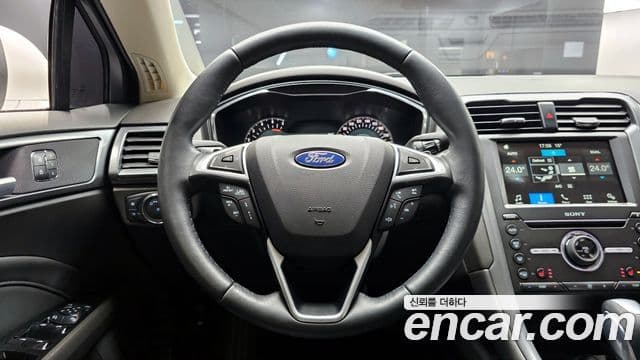 Ford 몬데오 4세대 2.0 Titanium, 2017 13