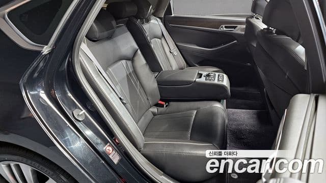 Genesis G80 Premium Luxury, 2017 12