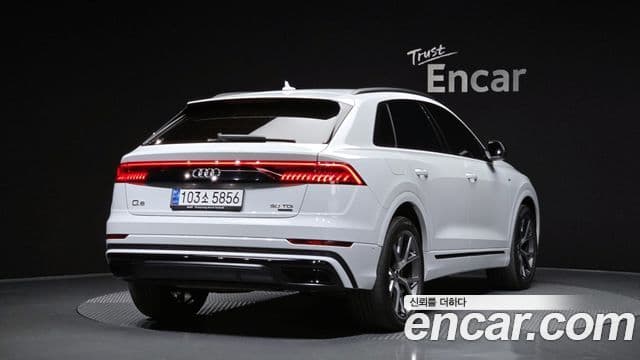 Audi Q8 (4M) Premium, 2023 2