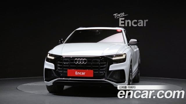Audi Q8 (4M) Premium, 2023 3