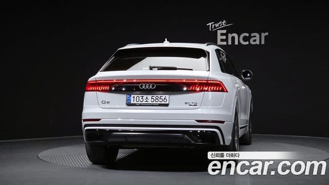 Audi Q8 (4M) Premium, 2023 4