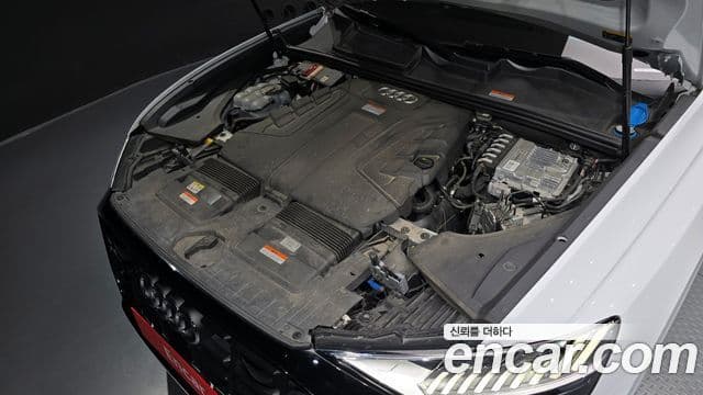 Audi Q8 (4M) Premium, 2023 6