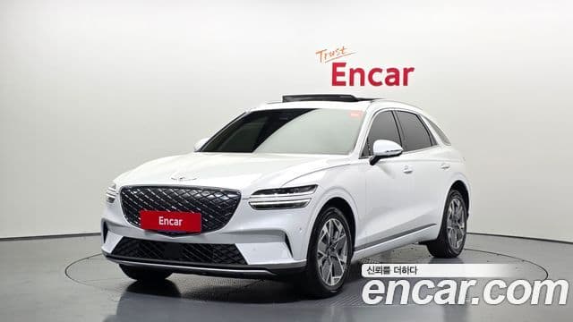 Genesis electrified GV70 e-AWD, 2022 1