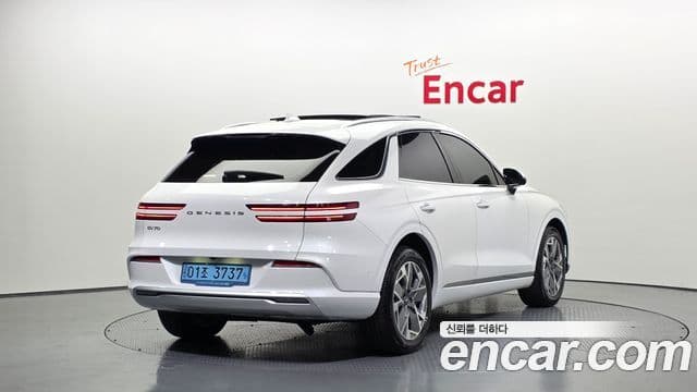 Genesis electrified GV70 e-AWD, 2022 2