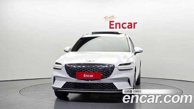 Genesis electrified GV70 e-AWD, 2022 3
