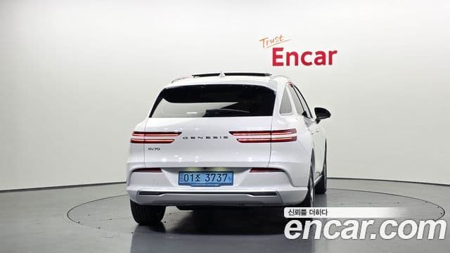 Genesis electrified GV70 e-AWD, 2022 4