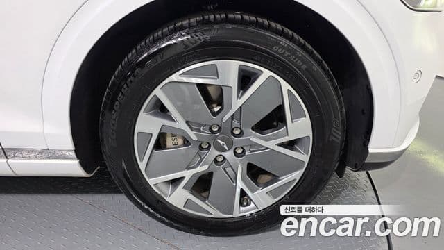 Genesis electrified GV70 e-AWD, 2022 все фото