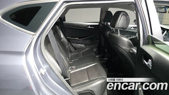 Hyundai All New Tucson Modern, 2017 12