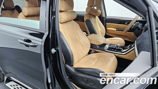 Kia Carnival 4세대 Signature, 2023 10