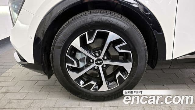 Kia Sportage 5세대 гибрид Signature 2WD, 2022 все фото