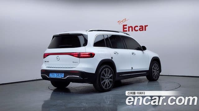 Mercedes-Benz EQB X243 AMG Line, 2024 2