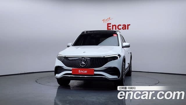 Mercedes-Benz EQB X243 AMG Line, 2024 3