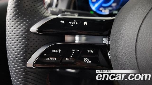 Mercedes-Benz EQB X243 AMG Line, 2024 14